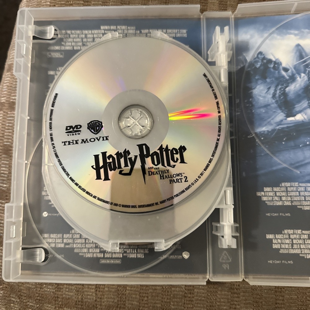 Harry Potter: Complete 8-Film Collection (DVD) H135 - Picture 6 of 7
